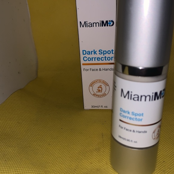 MiamiMD Dark Spot Corrector - Picture 3 of 3
